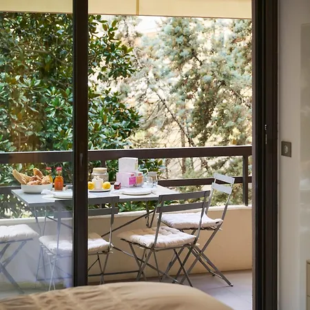 Carlton & Croisette, Chic & Entierement Renove, 2 & 2 Sdb Cannes