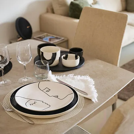 Carlton & Croisette, Chic & Entierement Renove, 2 & 2 Sdb * Cannes
