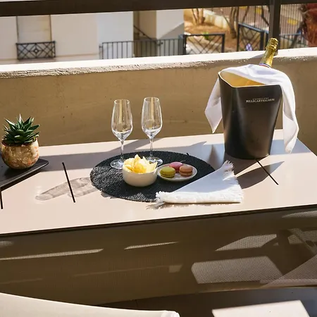 Carlton & Croisette, Chic & Entierement Renove, 2 & 2 Sdb Cannes