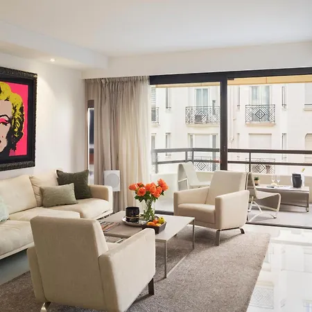 Carlton & Croisette, Chic & Entierement Renove, 2 & 2 Sdb Daire *