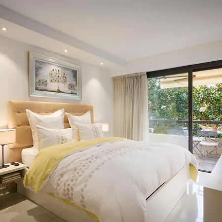 Carlton & Croisette, Chic & Entierement Renove, 2 & 2 Sdb *