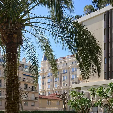 Carlton & Croisette, Chic & Entierement Renove, 2 & 2 Sdb Cannes