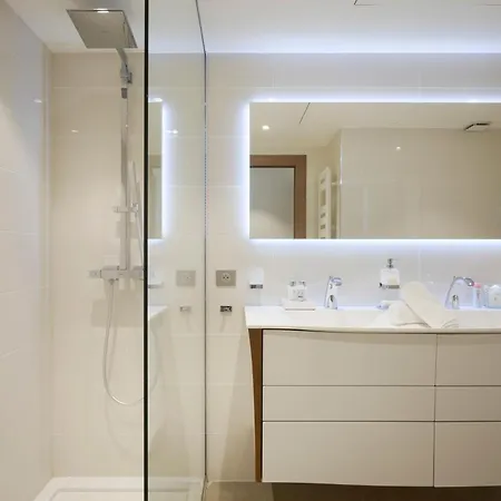 Daire Carlton & Croisette, Chic & Entierement Renove, 2 & 2 Sdb *