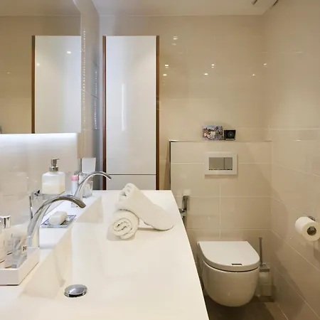 Daire Carlton & Croisette, Chic & Entierement Renove, 2 & 2 Sdb Cannes